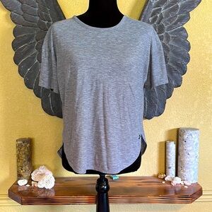 Under Armour Loose Fit Tee Shirt